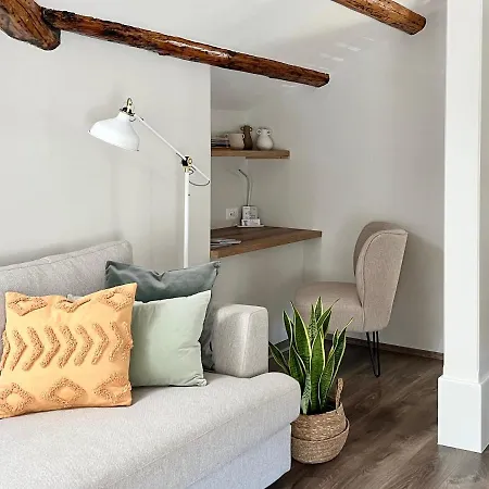 Апартаменти Parentium Loft Center Square *