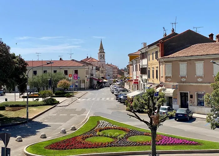 Апартаменти Parentium Loft Center Square *