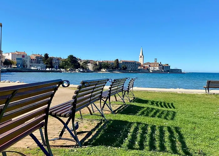 Parentium Loft Center Square Апартаменти