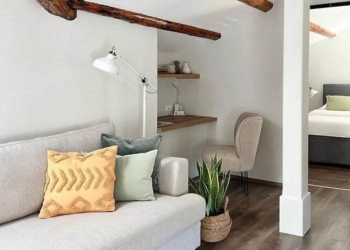 Апартаменти Parentium Loft Center Square *