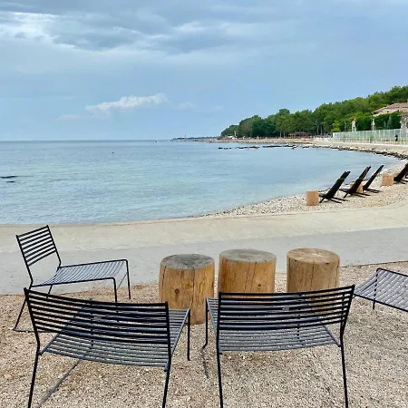 Lägenhet Parentium Loft Center Square *