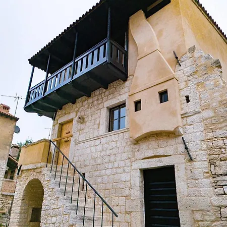 Apartman Parentium Loft Center Square