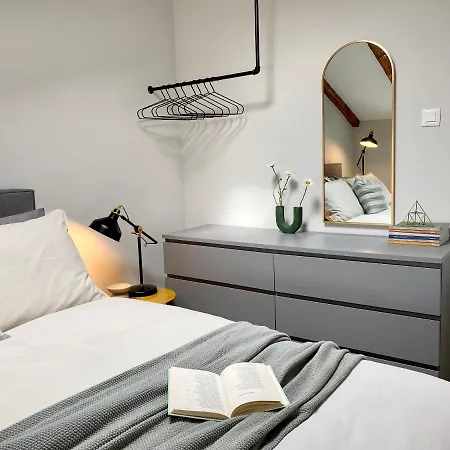 Daire Parentium Loft Center Square Poreč